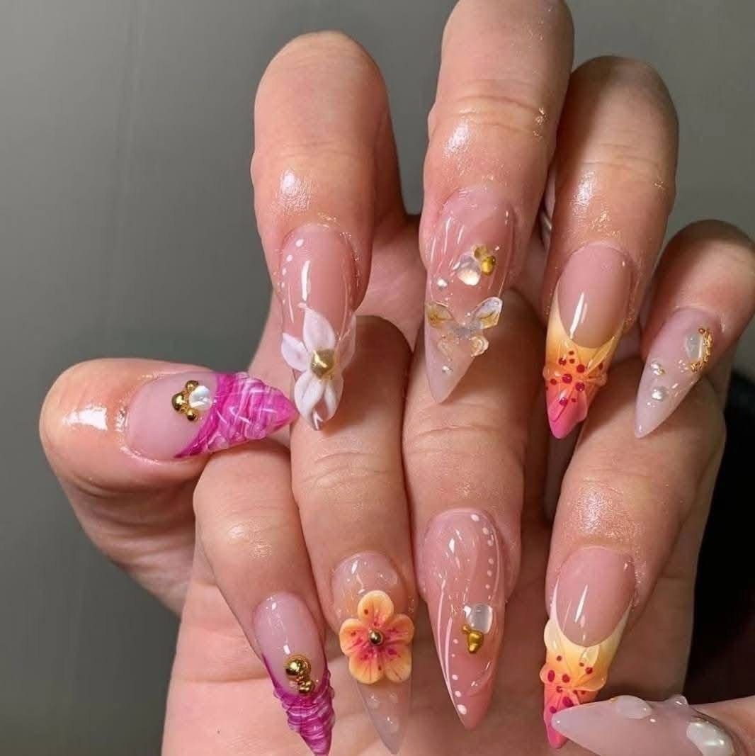 3D flower nail art